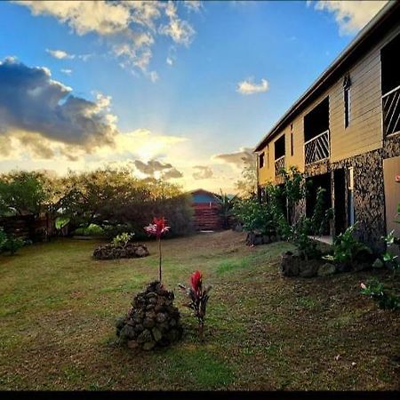 Apartamentos Tupuna Lodge Ханга-Роа Экстерьер фото