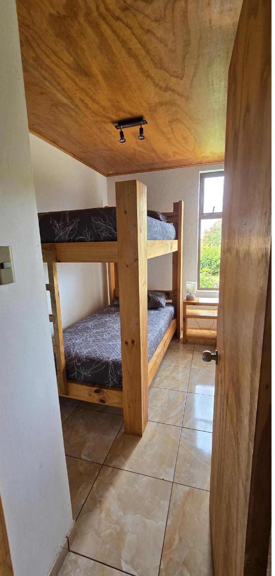 Apartamentos Tupuna Lodge Ханга-Роа Экстерьер фото